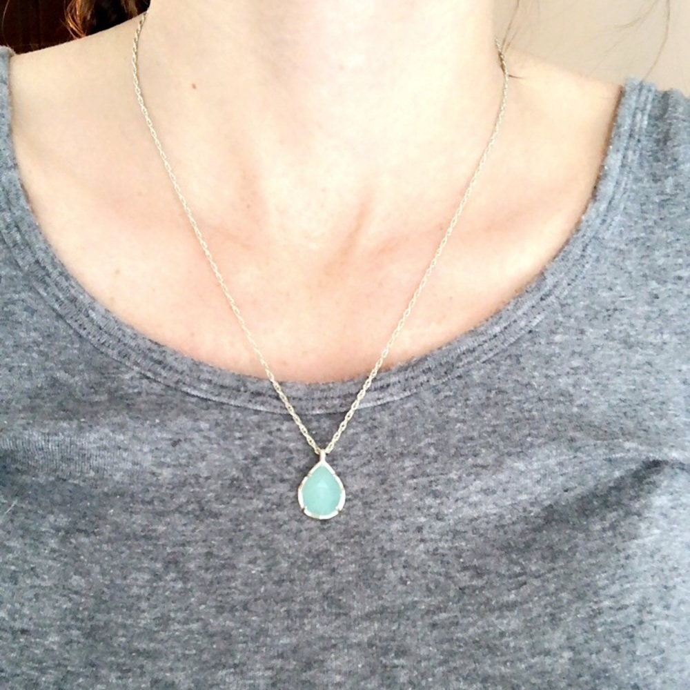 Kendra Scott Oval Pendant Necklace